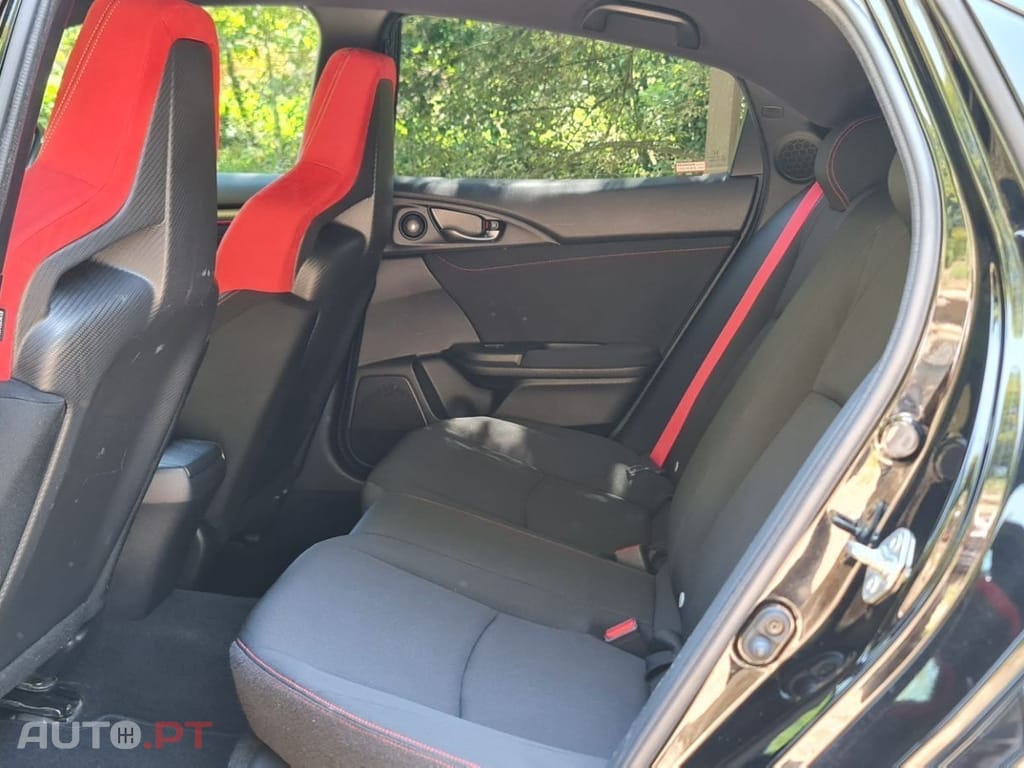 Honda Civic 2.0 i-VTEC Type-R
