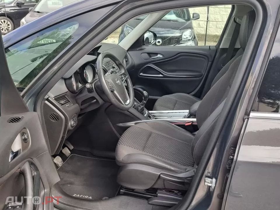 Opel Zafira 1.6 CDTi Cosmo