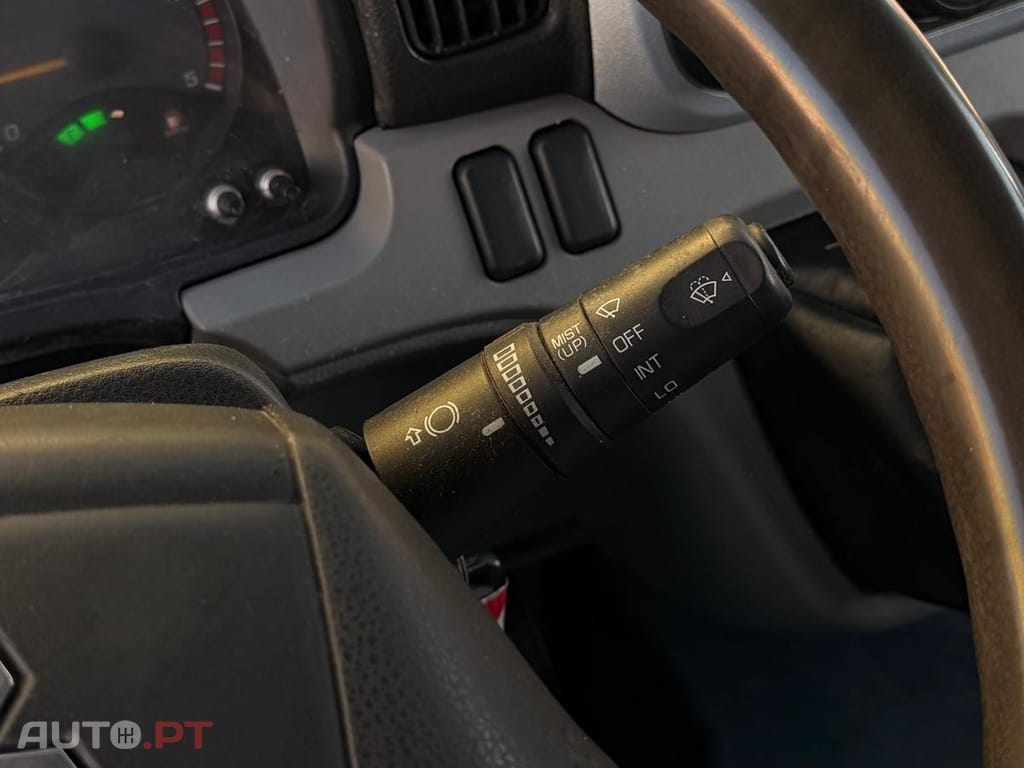 Mitsubishi Canter 3 S 13  BASCULA