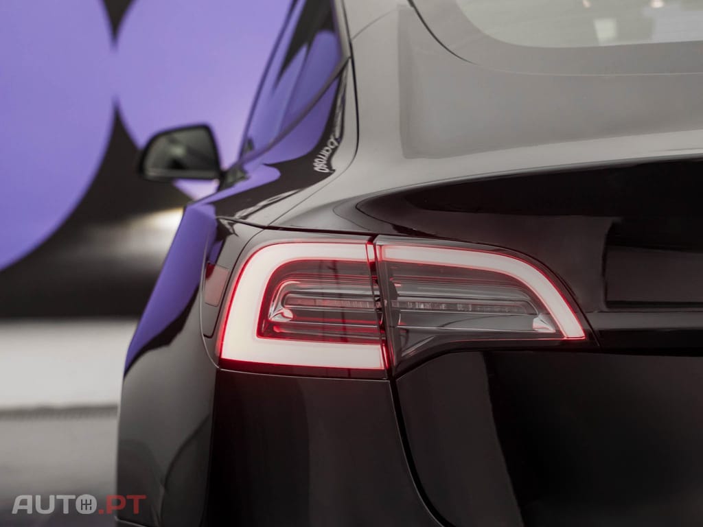 Tesla Model 3 Long Range Tração Integral