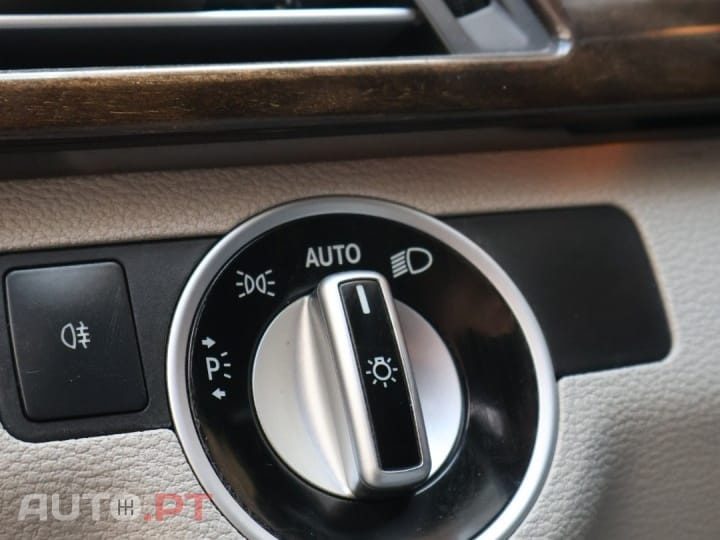 Mercedes-Benz E 350 CDi Avantgarde BlueEfficiency