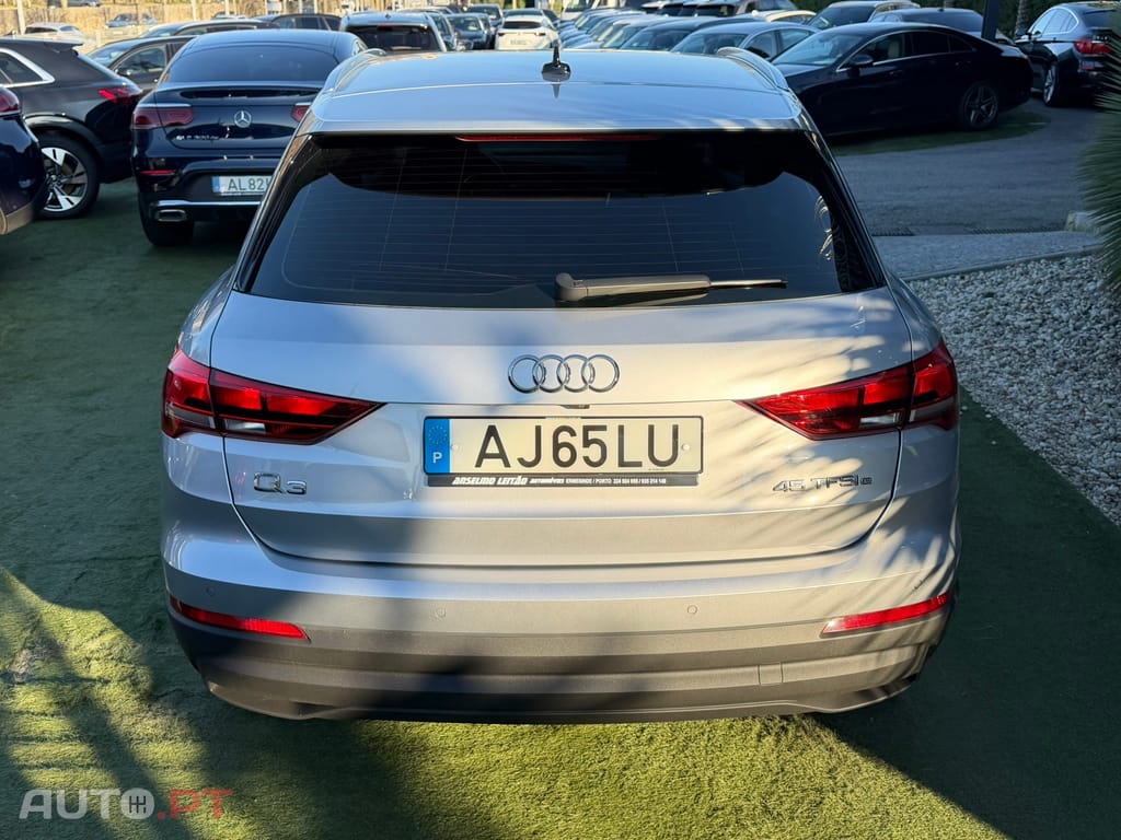Audi Q3 45 TFSIe S tronic