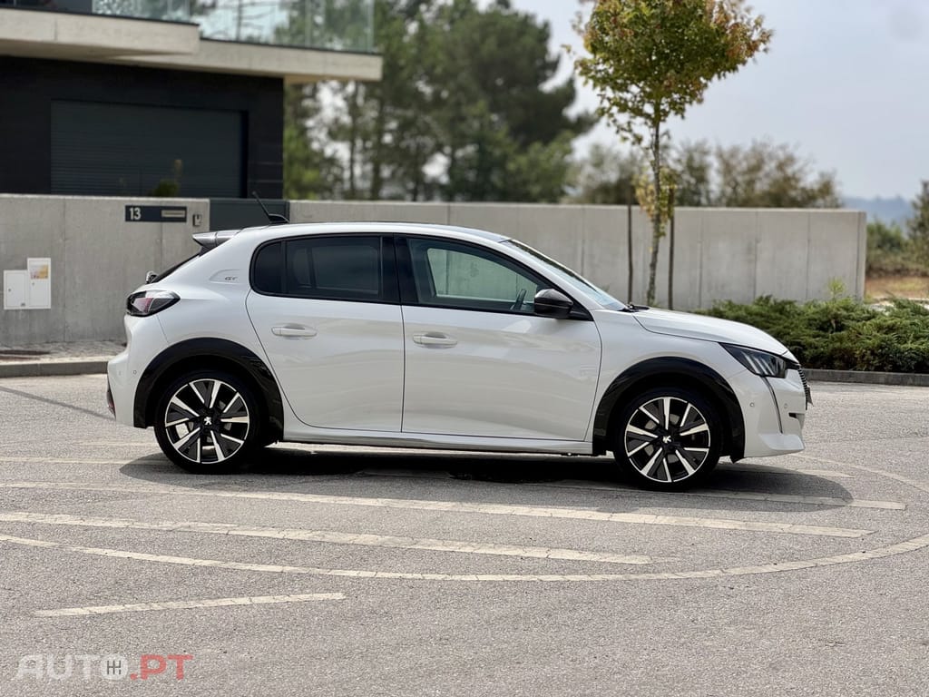 Peugeot 208 1.5 BlueHDi GT Pack