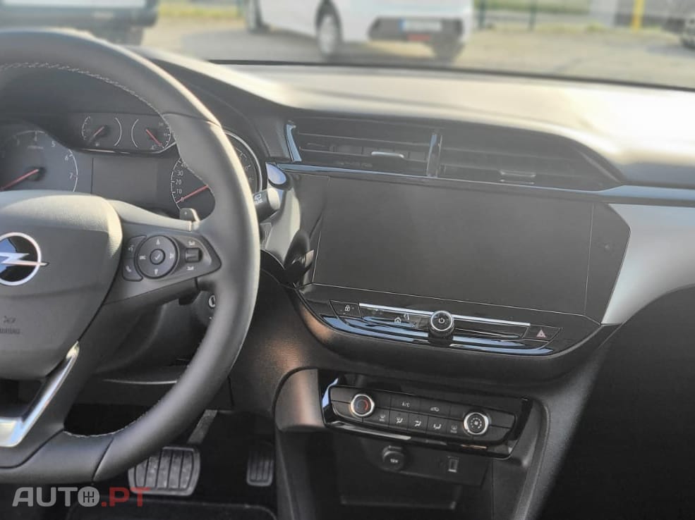 Opel Corsa 1.2 T Edition CA8