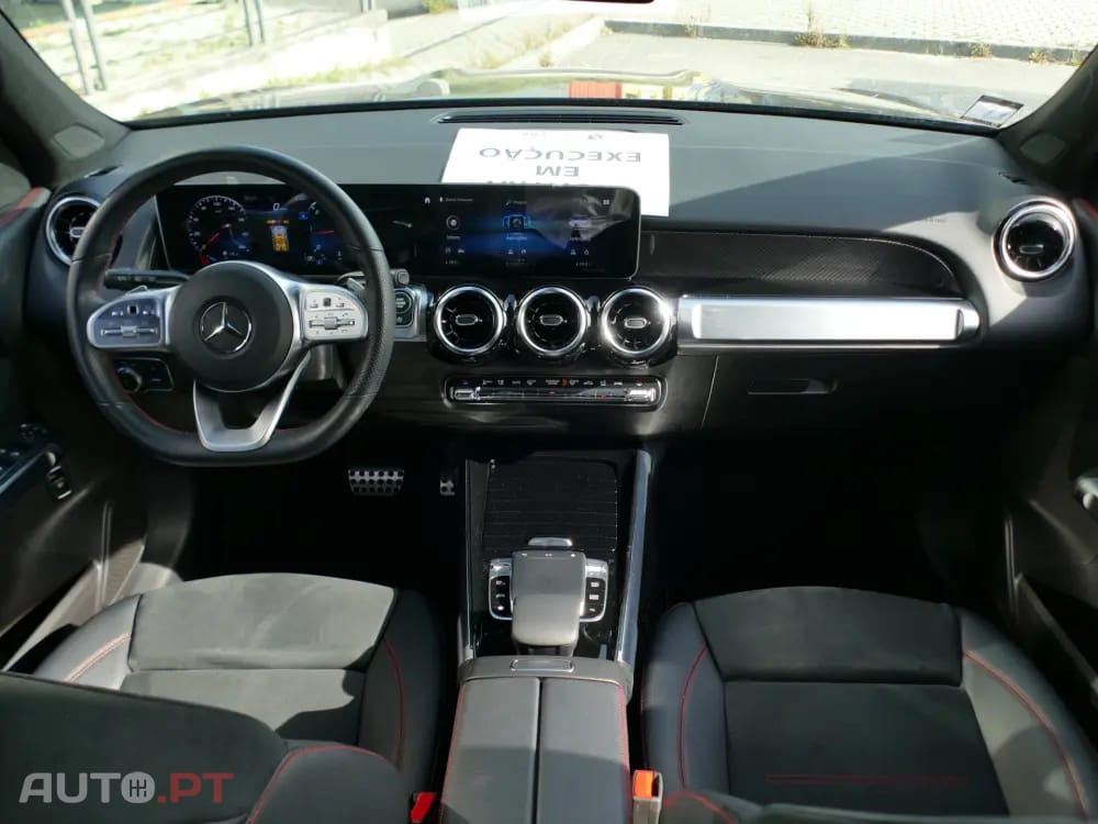 Mercedes-Benz GLB 180 d AMG Line