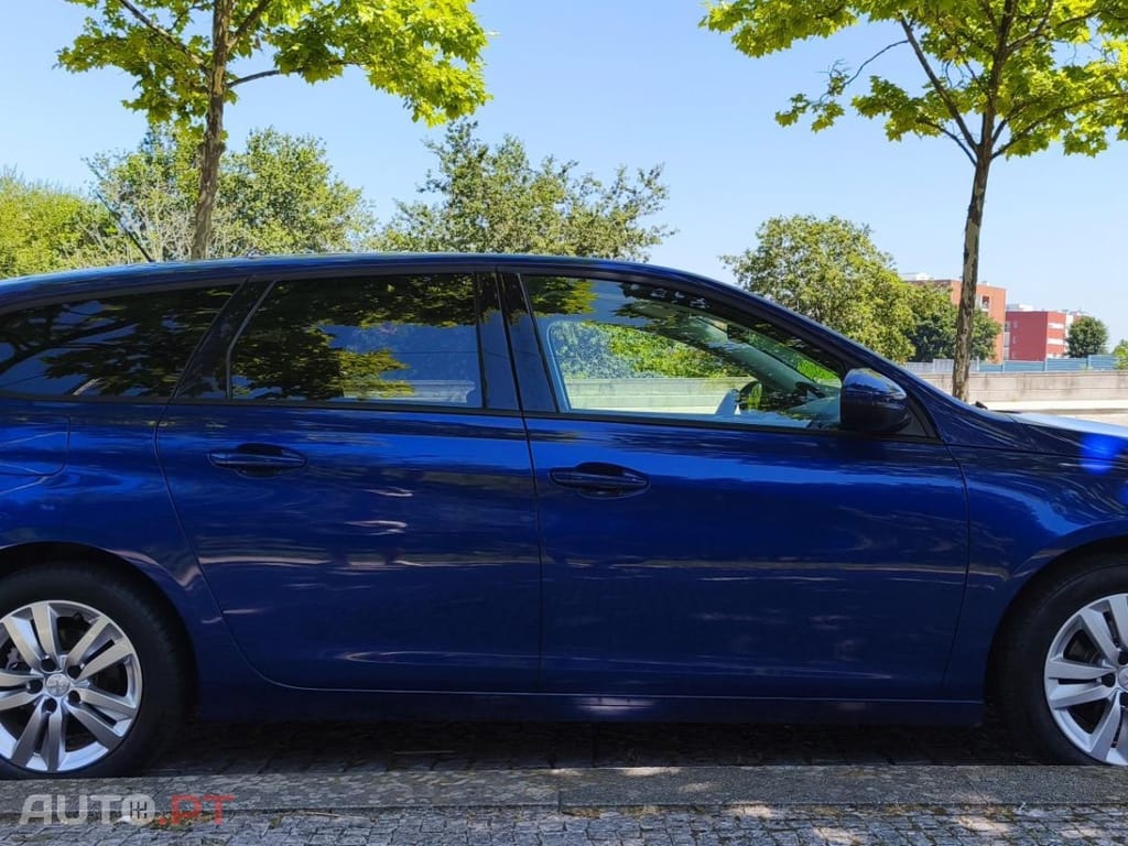 Peugeot 308 1.2 PureTech Allure