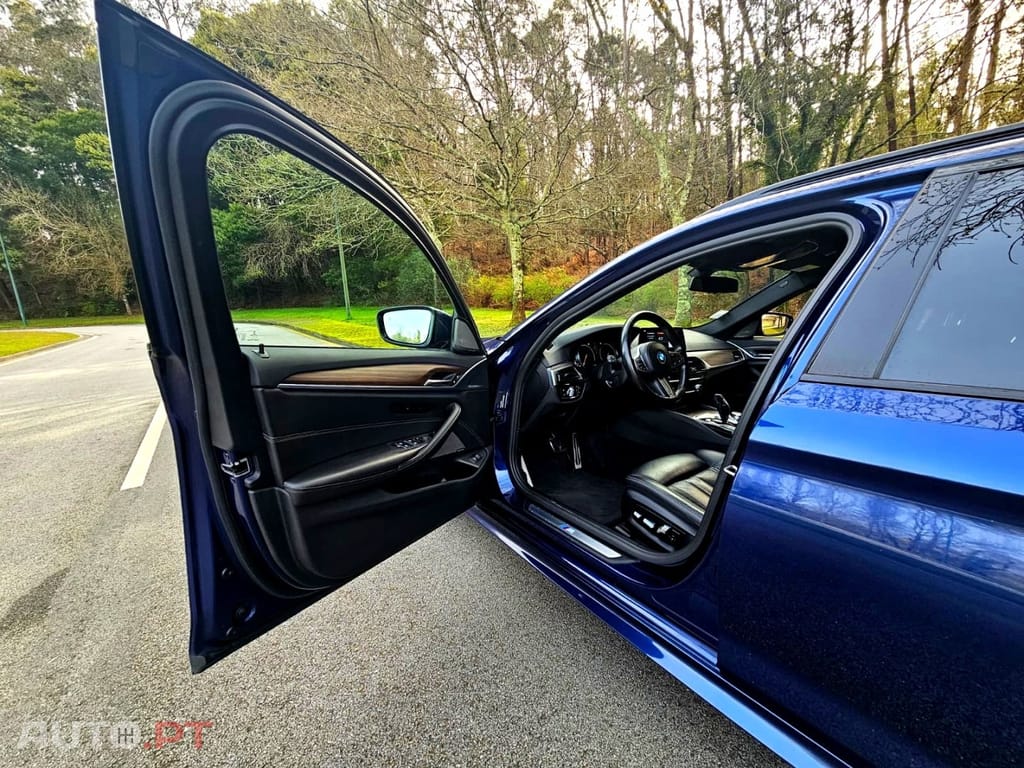 BMW 540 d xDrive Pack M Auto