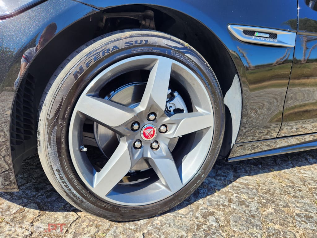Jaguar XE 2.0 D R-Sport Aut.