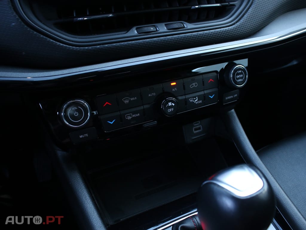 Jeep Compass 1.3 TG 4Xe Trailhawk