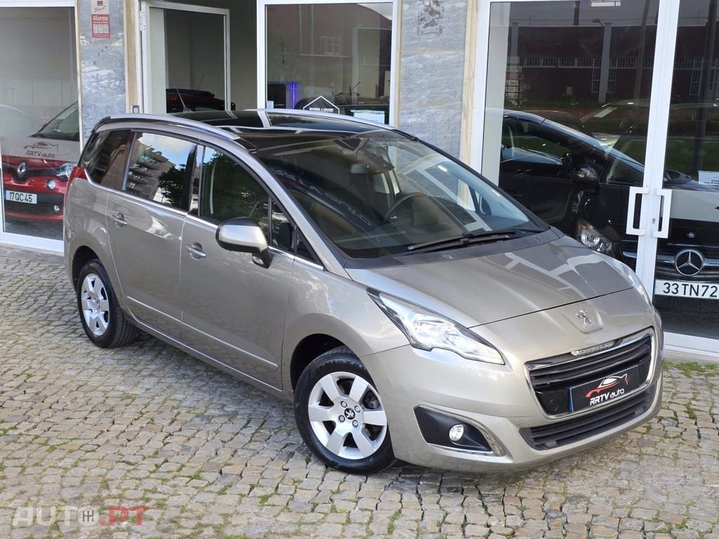Peugeot 5008 1.6 BlueHDi Allure J17