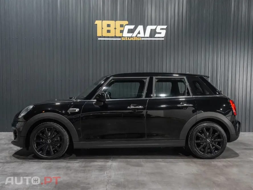 MINI Cooper Cooper D