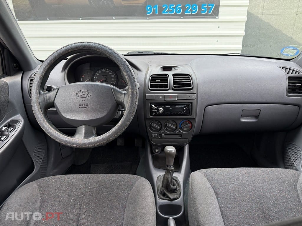 Hyundai Accent 1.3 Confort