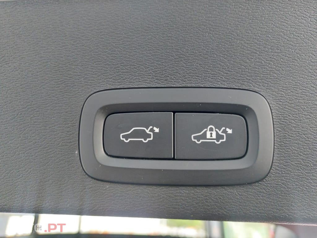 Volvo XC40 1.5 T2 Momentum Plus