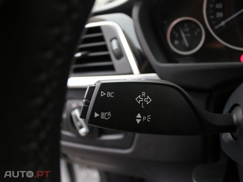 BMW 320 d Touring Line Sport Auto