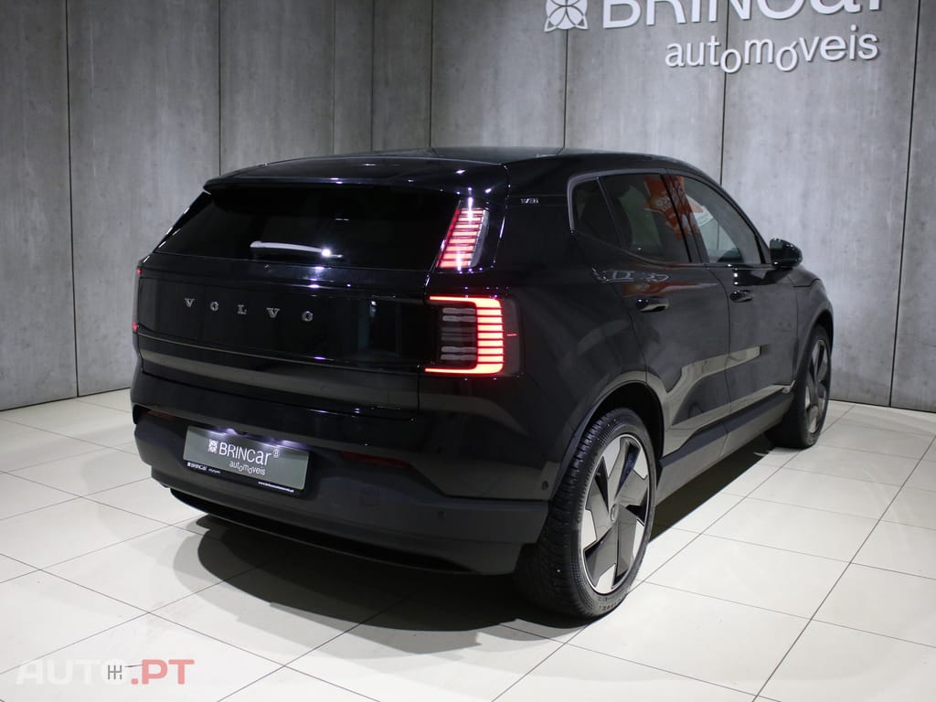 Volvo EX30 69 kWh Single Motor Extended Range Ultra