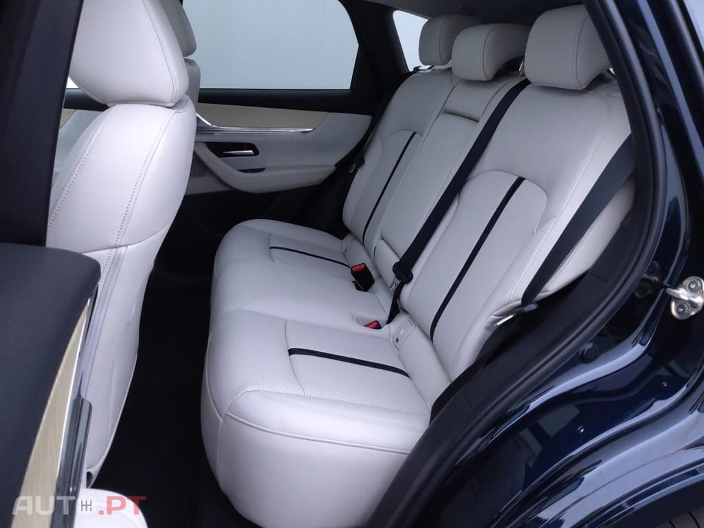 Mazda CX-60 2.5 e-Skyactiv PHEV Takumi