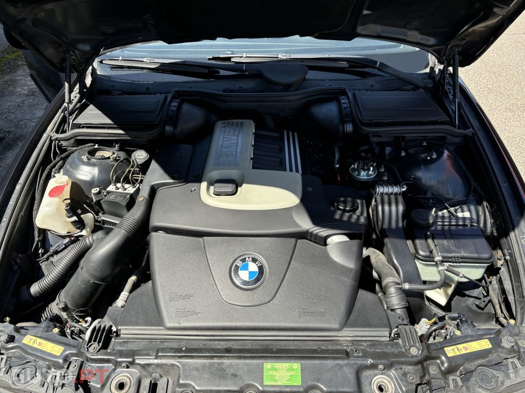 BMW 520 E39