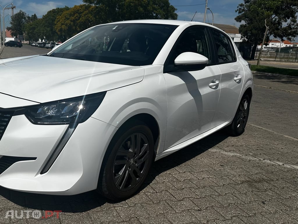 Peugeot 208 •	Peugeot 208 1.5 BlueHDi Active Business Pack