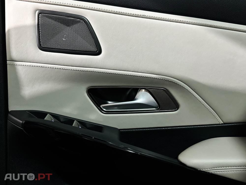 DS DS7 Crossback E-TENSE OPERA