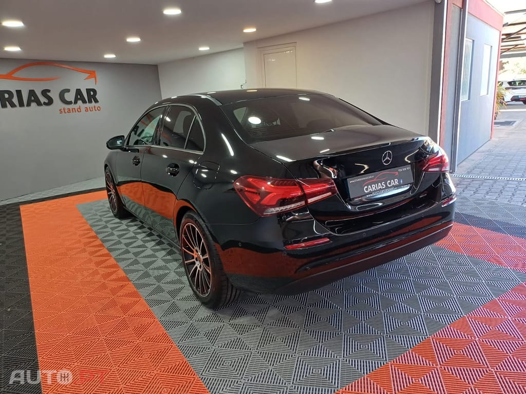 Mercedes-Benz A 180 d business auto