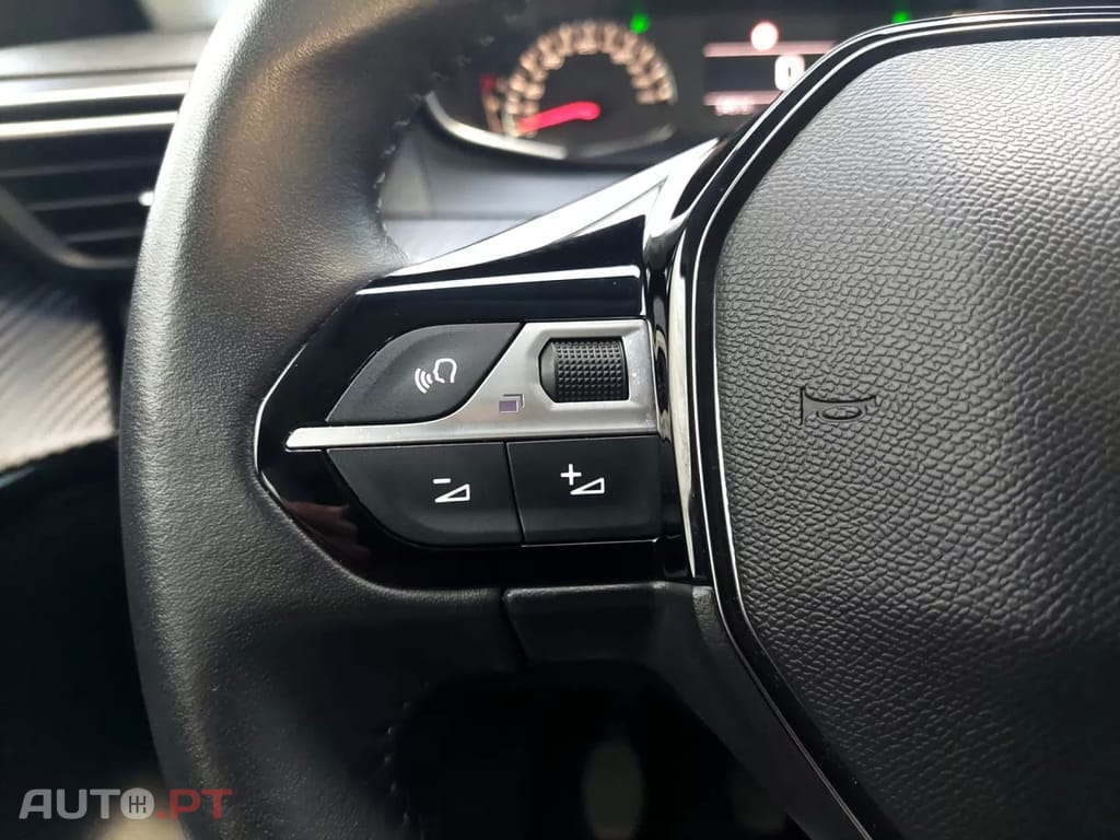 Peugeot 208 1.2 PureTech Active Pack