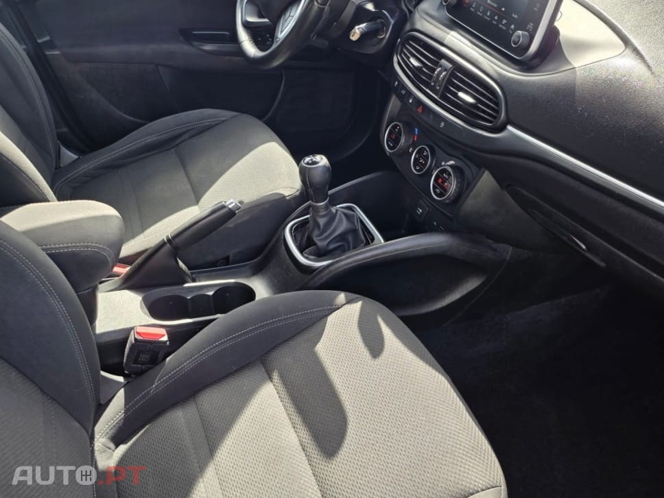 Fiat Tipo 1.3 M-Jet Lounge