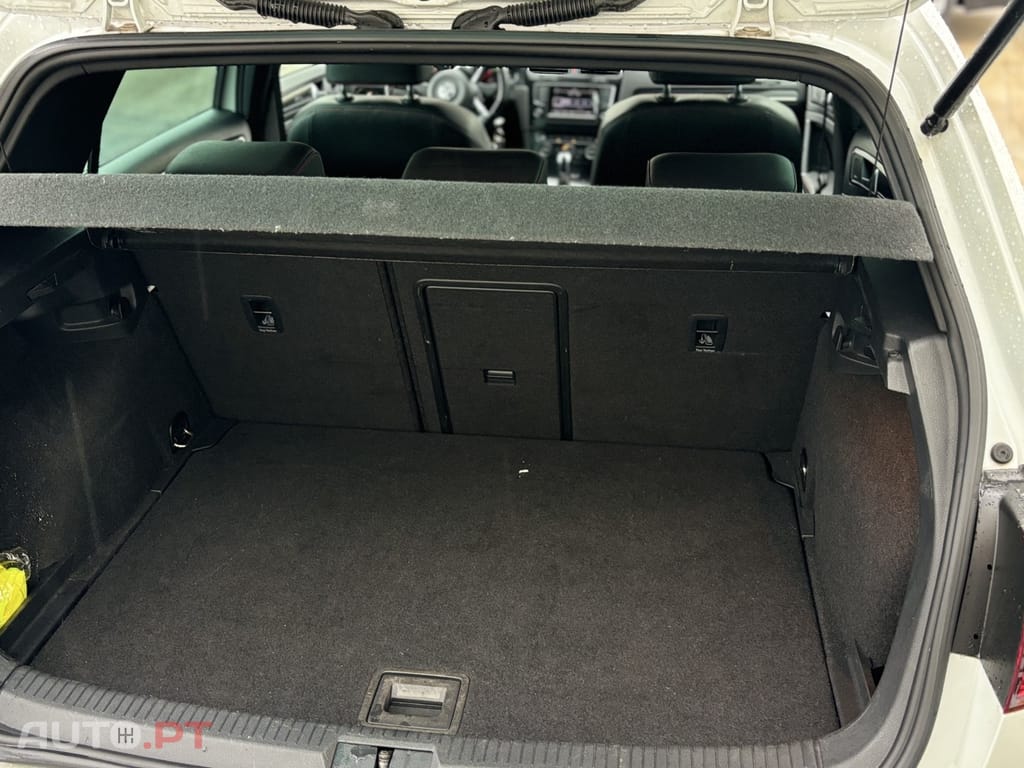 Volkswagen Golf 2.0 GTi DSG