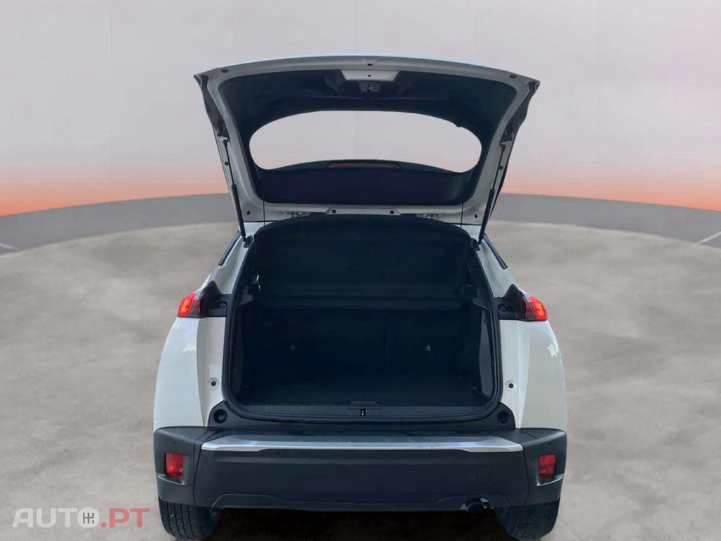 Peugeot 2008 1.2 PureTech Allure