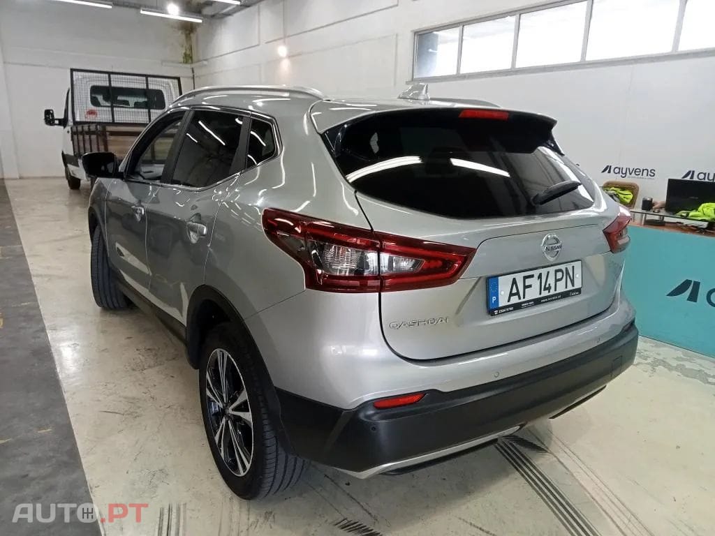 Nissan Qashqai 1.5 dCi N-Connecta Roda Suplente
