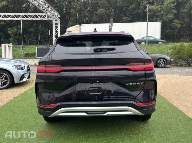 BYD Seal U 87 kWh design