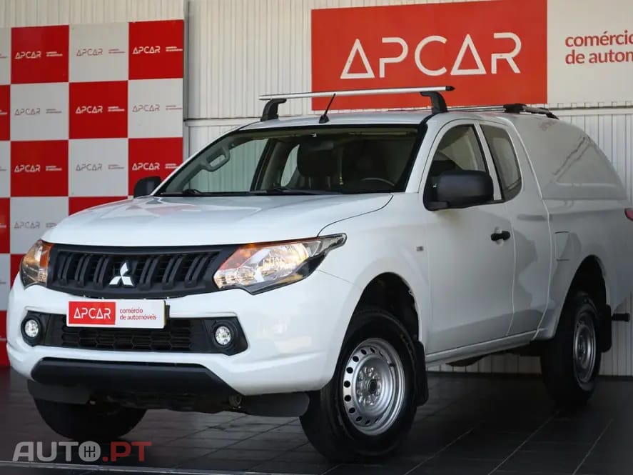 Mitsubishi L200 2.4 DI-D CD Invite Space Cab 3L 4WD