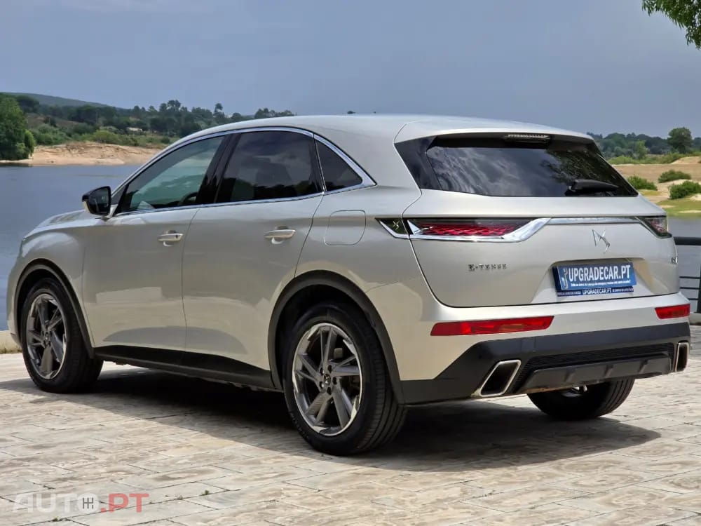 DS DS7 Crossback E-Tense Bastille+ EAT8