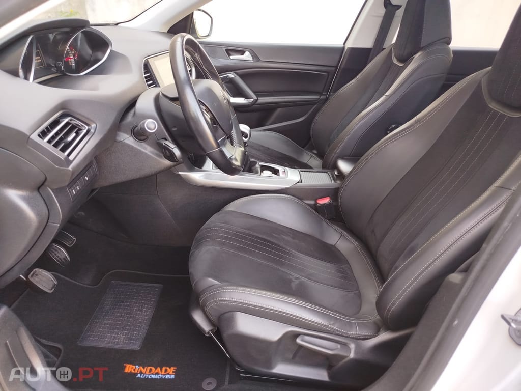 Peugeot 308 PureTech 130 Allure