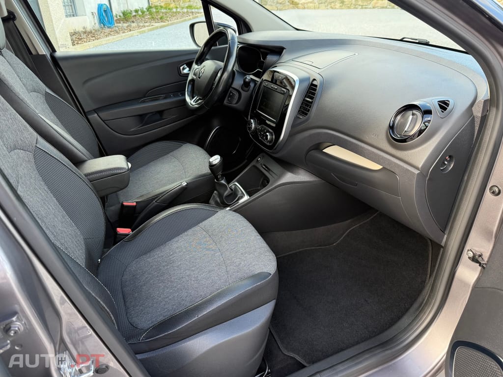 Renault Captur 0.9 TCE Exclusive