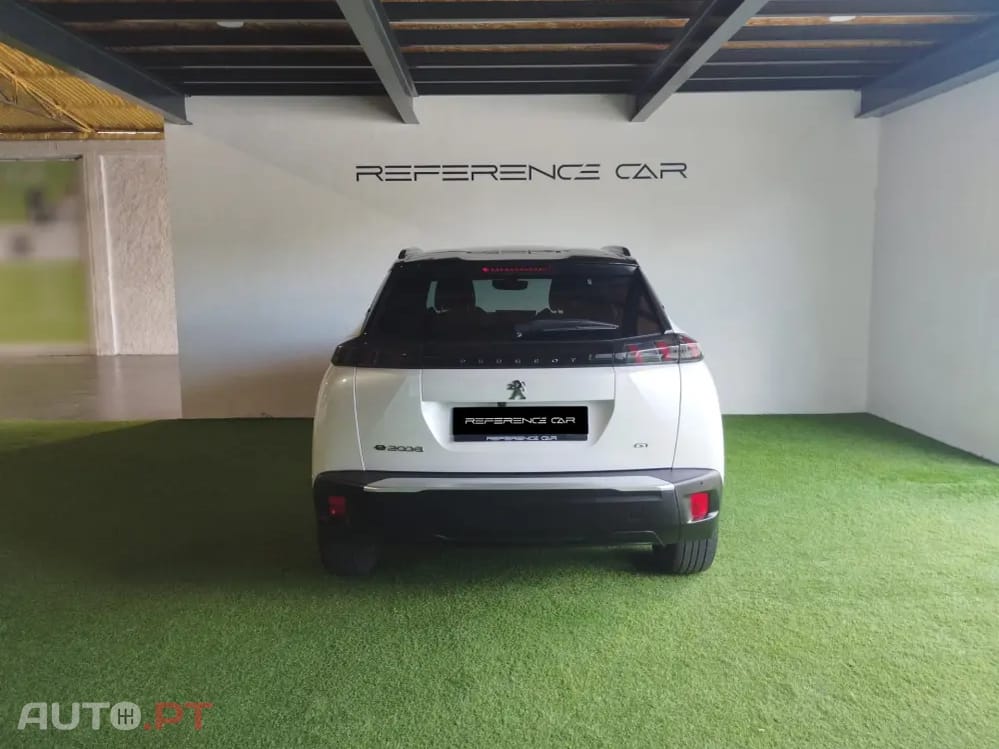 Peugeot E-2008 GT Pack