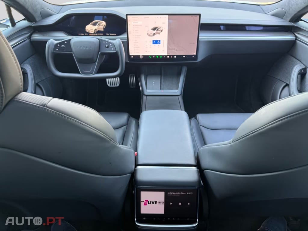 Tesla Model S I.V.A DEDUTIVEL Plaid