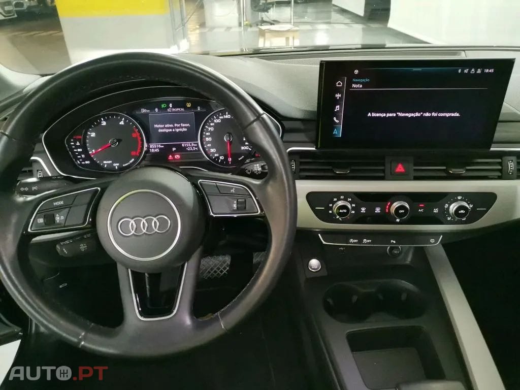 Audi A4 Avant 30 TDI S tronic