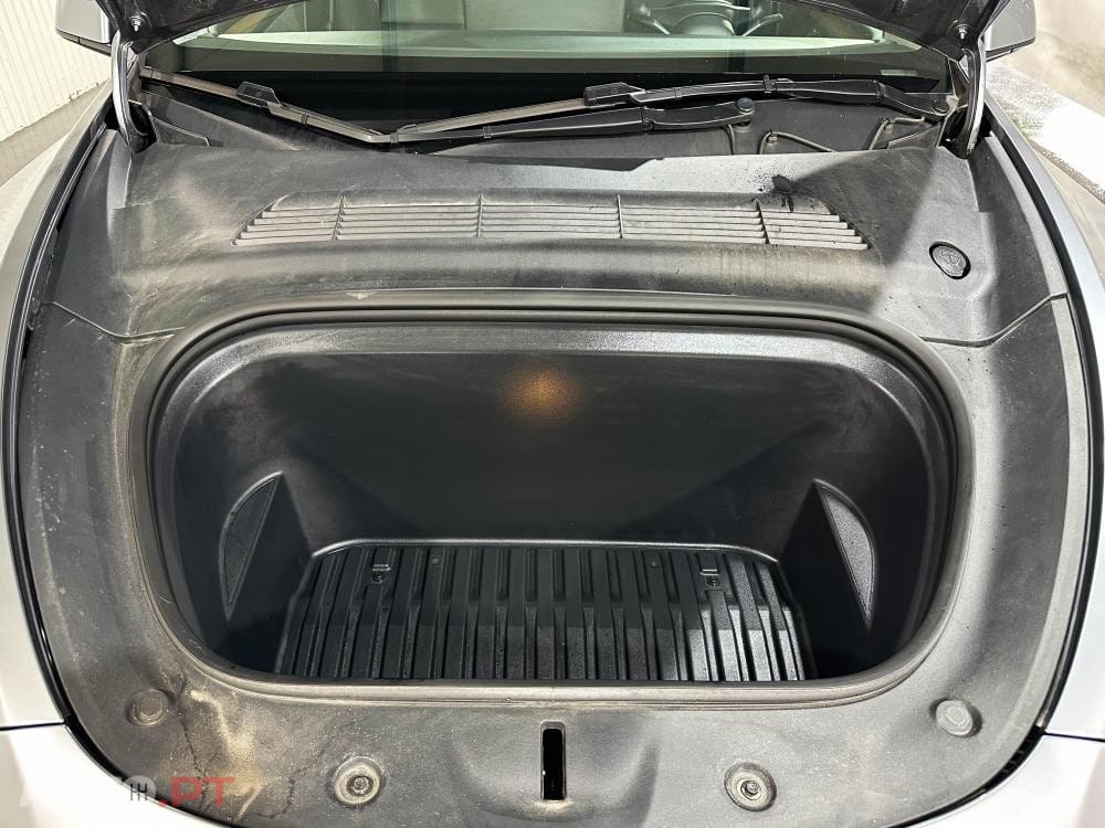 Tesla Model Y Performance Dual Motor AWD