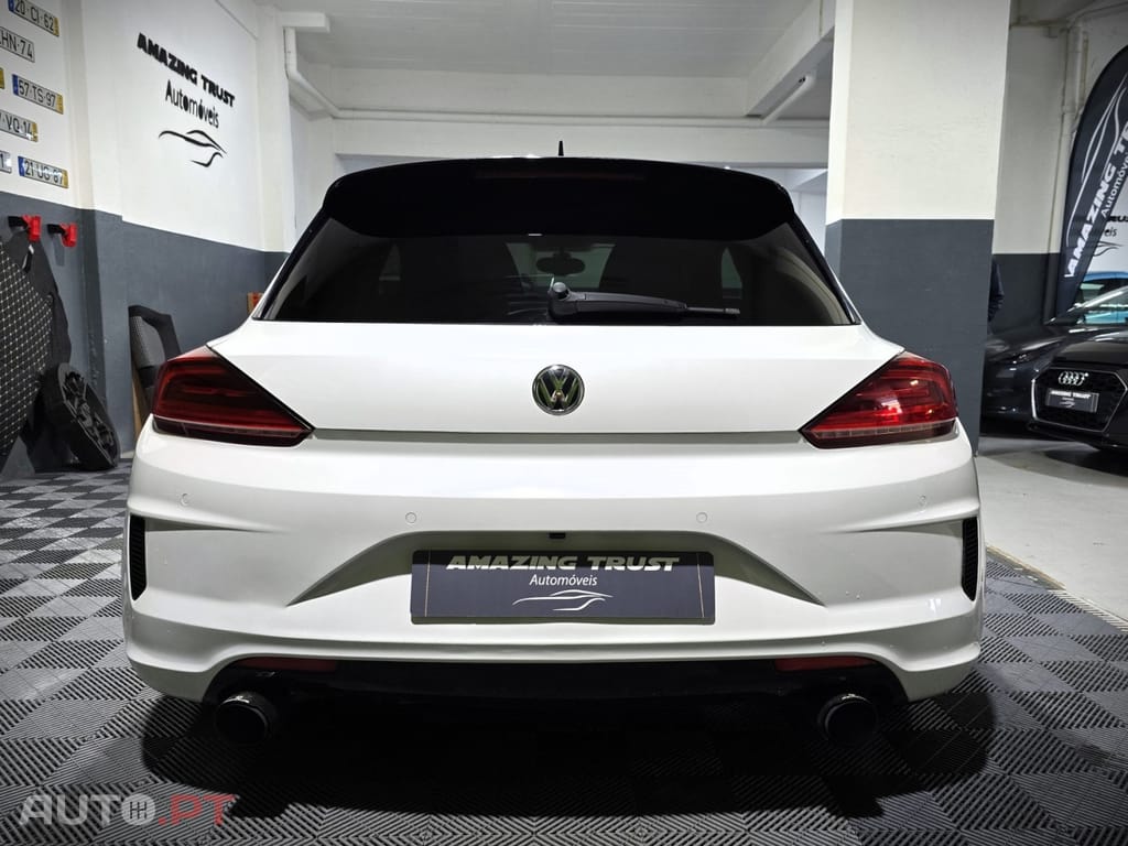 Volkswagen Scirocco 2.0 TSI BlueMotion DSG