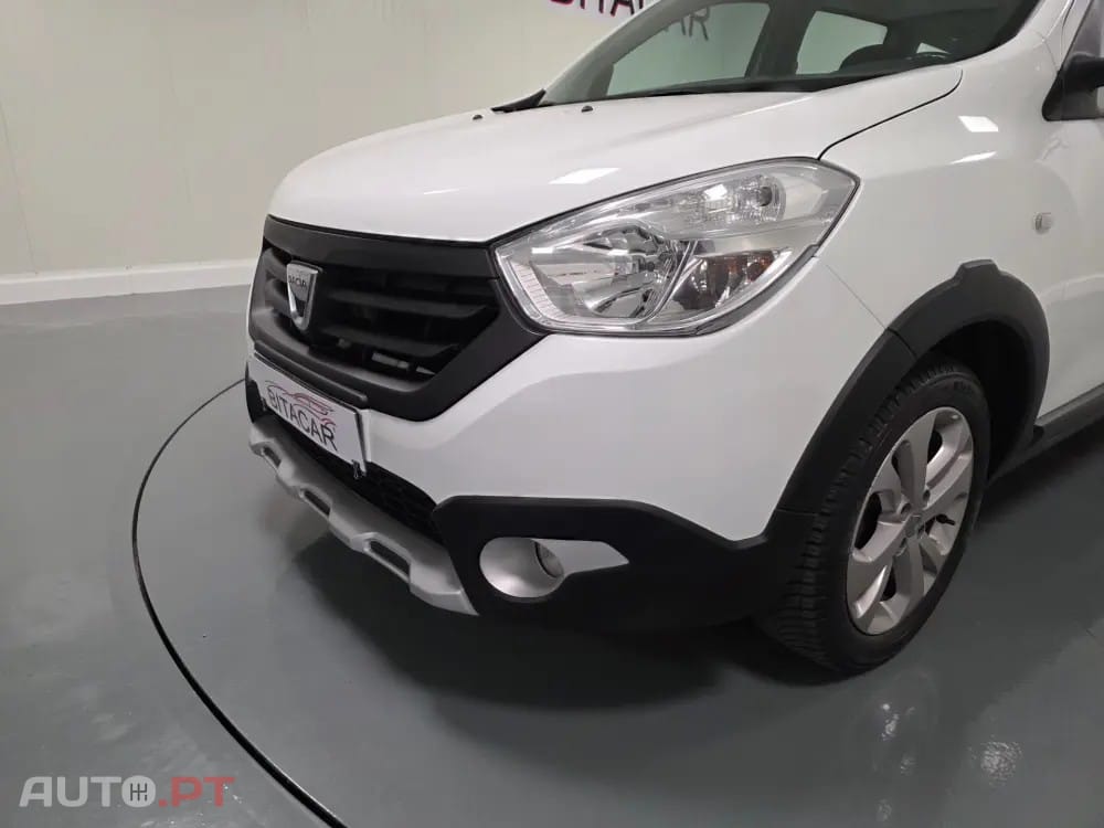 Dacia Lodgy 1.2 STEPWAY