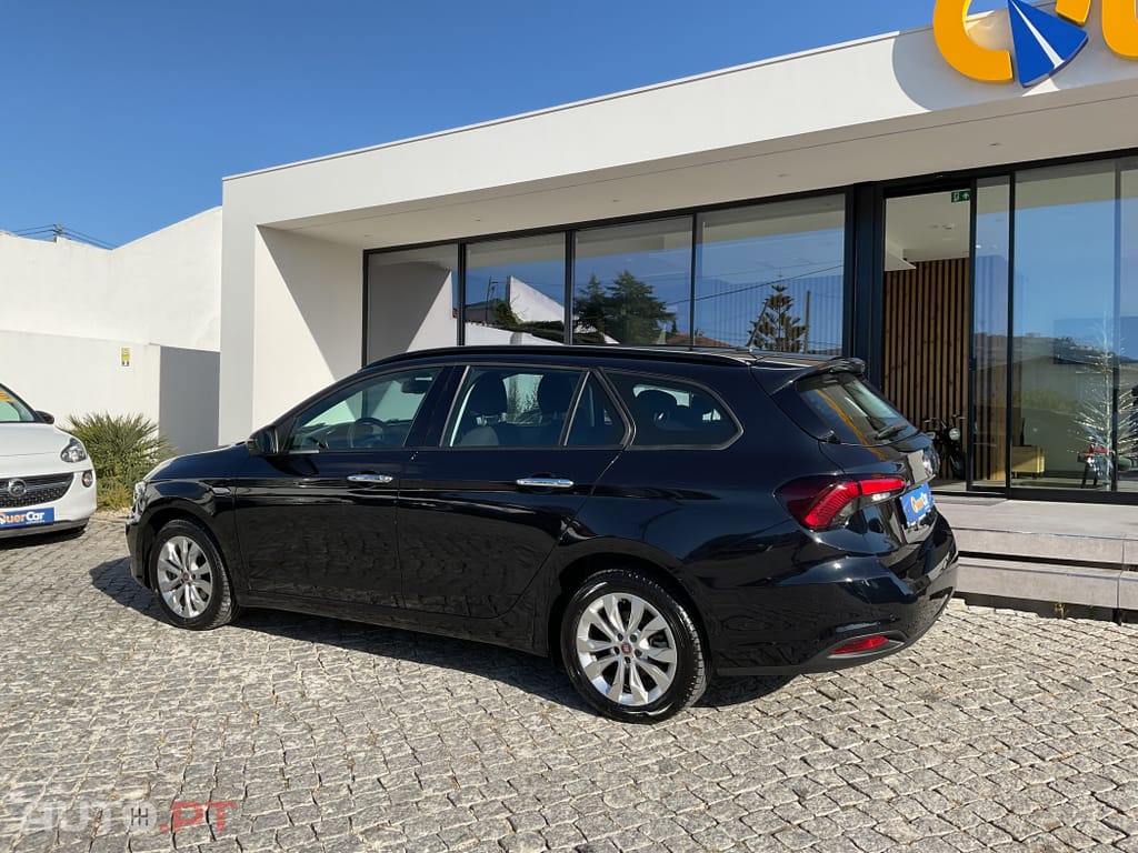 Fiat Tipo 1.3 M-Jet Lounge