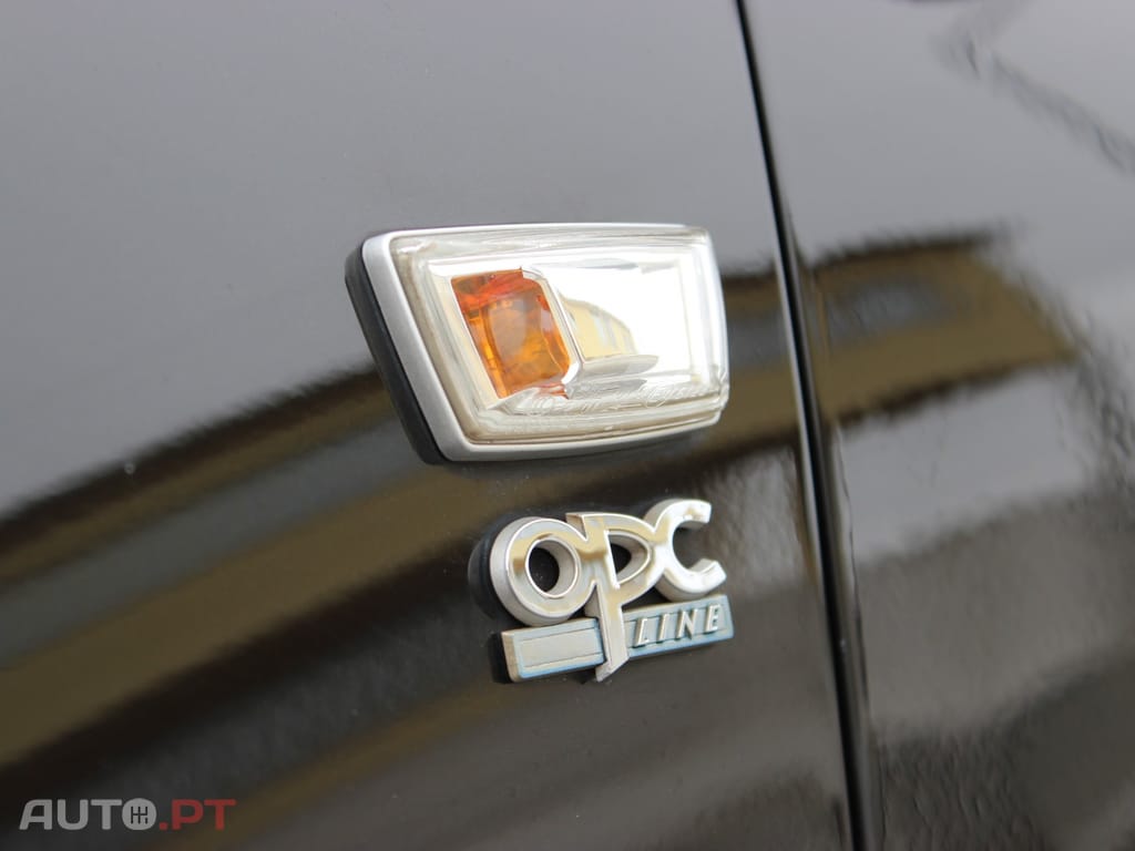 Opel Astra GTC GTC OPCLine 1.6T S/S 200cv