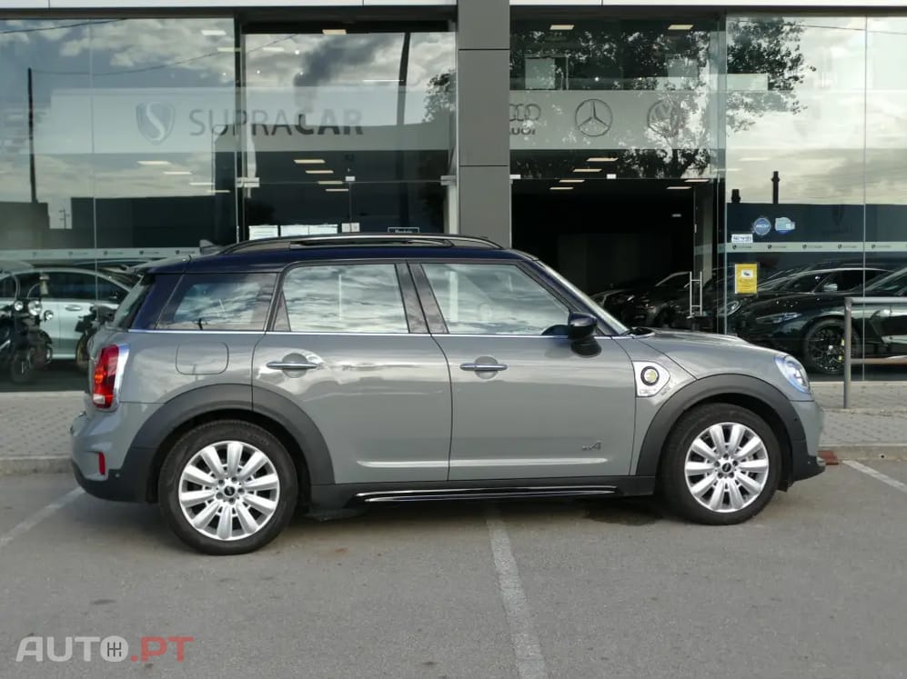 MINI Countryman Cooper SE ALL4 Auto
