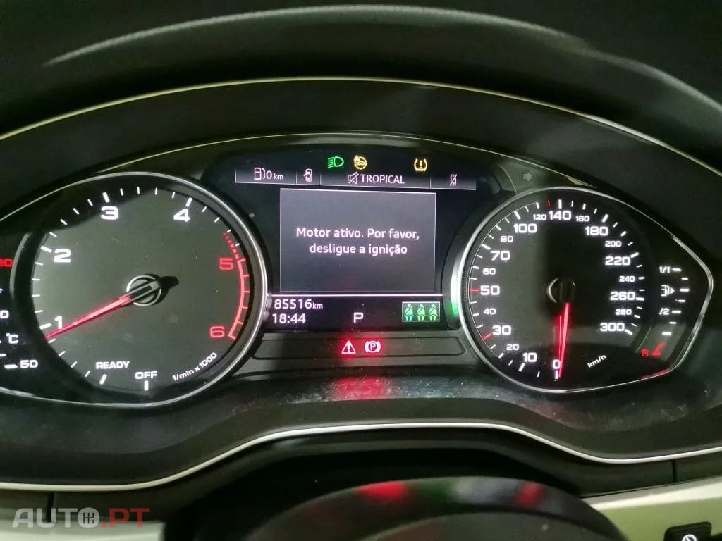 Audi A4 Avant 30 TDI S tronic