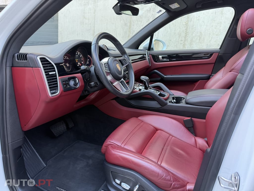 Porsche Cayenne E-Hybrid Platinum Edition
