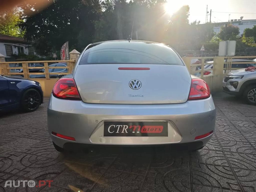 Volkswagen Beetle 1.6 TDi Design