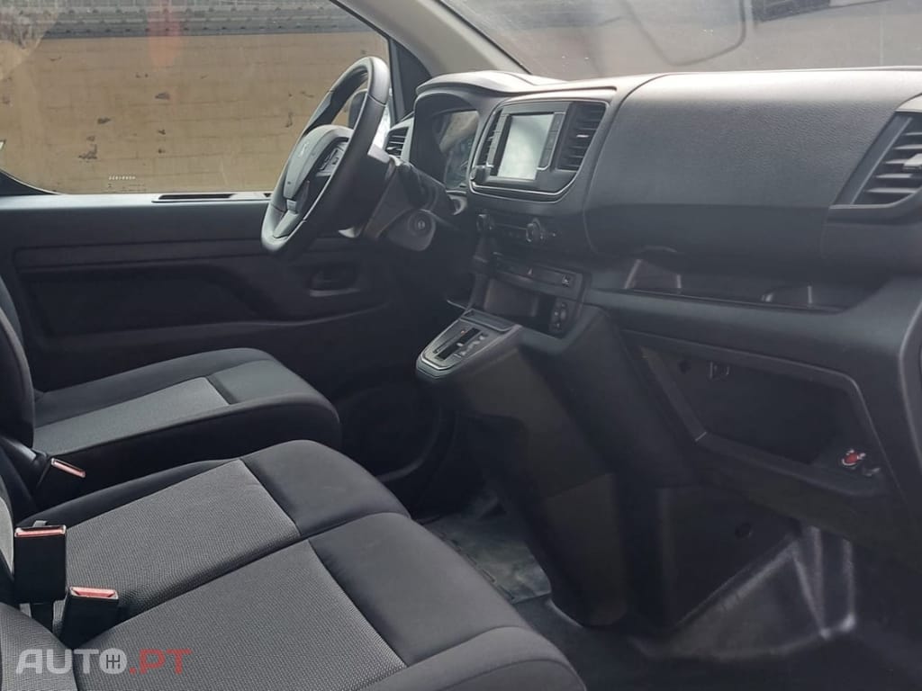 Peugeot E-Expert 75 kWh Semi-Vidrado Premium Standard
