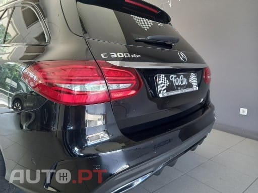 Mercedes-Benz C 300 de AMG Line
