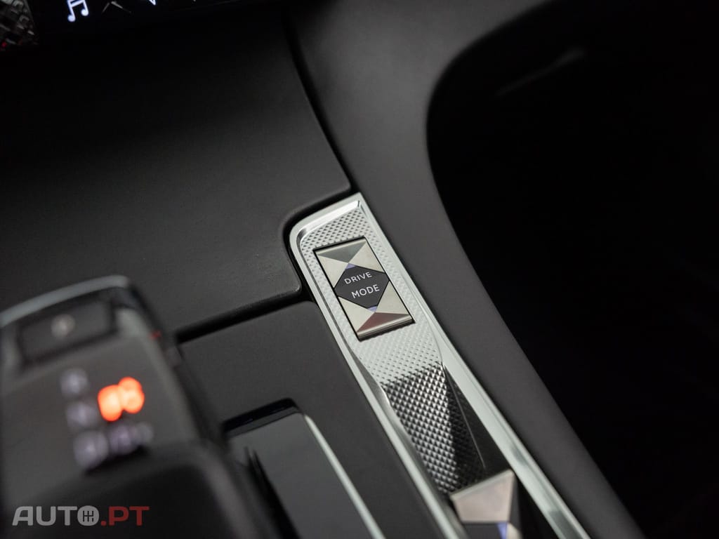 DS DS7 Crossback E-Tense Rivoli EAT8