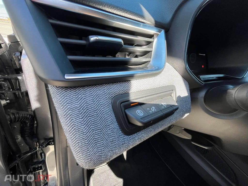 Renault Clio 1.0 TCe Techno Bi-Fuel